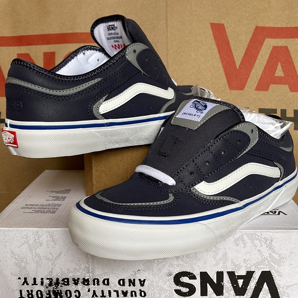 Vans WMNS Rowley Navy/White skate sneakers